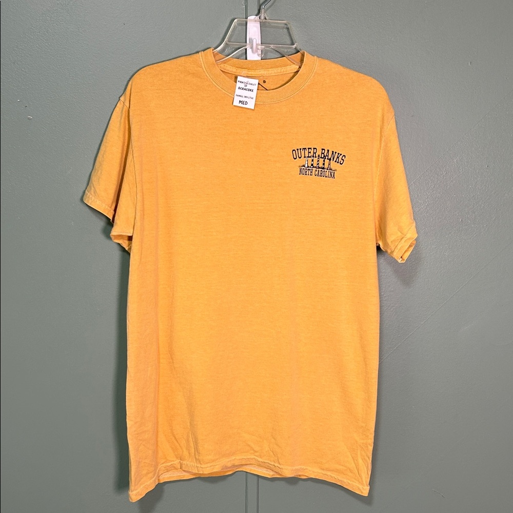 NWT Outer Banks North Carolina Prairie Mountain Yellow T-Shirt Double Sided Sz M